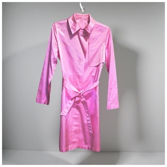 Votre Nom Jackets & Blazers - Votre Nom Women’s Statement Fall Trench. Pink. Size 4